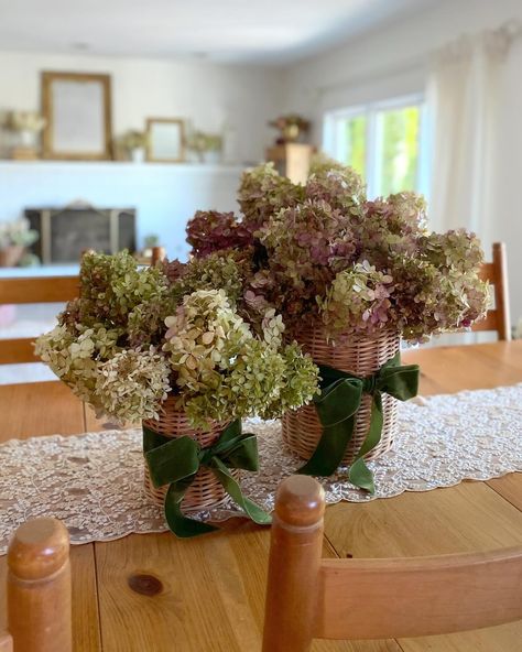 More autumn-hued hydrangeas drying🌸. #sometymeplace #hiddenbluff #cottageliving #hydrangeas #cottagelifestyle Dried Hydrangeas Decor Ideas, Dried Hydrangeas Centerpiece, Dry Hydrangea Arrangements, Fall Cottage Decor, Autumn Hydrangea, Thanksgiving Host, Coastal Cottage Decorating, Fall Cottage, Fall Hydrangea