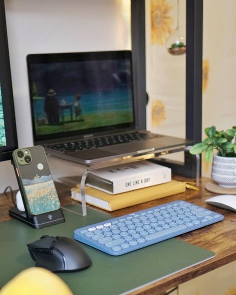 Cozy compact desk setup. My Macbook Pro pairs well with the Logitech K380 keyboard and my magic mouse. #wfh #desksetup #deskinspo Logitech K380 Aesthetic, Logitech Keyboard Aesthetic, Macbook Pro Setup, Laptop Aesthetics, Cozy Desk Setup, Logitech K380, Macbook Pro Keyboard, Macbook Pro Tips, Gamer Aesthetic