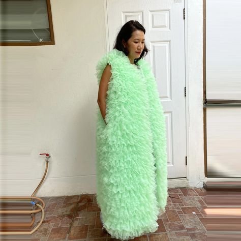 Tulle Coat, Ruffle Tulle Dress, Tulle Jacket, Lace Suit, Garment Construction, Green Tulle, Feather Tops, Dress Tulle, Wedding Guest Looks