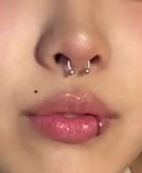 Lip And Septum Piercing, Single Lip Piercing, Lip Piercing Ring Side, Lip Ring Side, Side Labret Piercing Rings, Side Lip Ring, Lip Ring Aesthetic, Middle Lip Ring, Lip Hoop Piercing