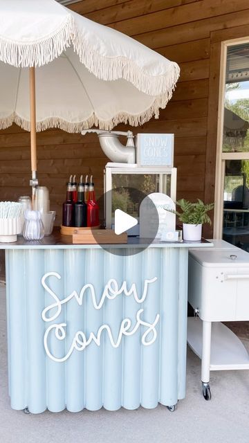 24 likes, 0 comments - thetapandpour on June 20, 2024: "When the heat index is 100° on your wedding day but you booked Tap and Pour’s Snow Cone Cart to keep your guests cool😎❄️💙 #snowcone #snowconecart #southalabama #summerwedding #summerweddings #married #weddingrentals #party #partyideas". Snow Cone Wedding, Mobile Birthday Party Business, Diy Bar Stand, Unique Party Rental Ideas, Party Carts Ideas Diy, Sip And Slush Cart, Frose Bar, Wedding Food Cart, Wedding Snow Cone Bar