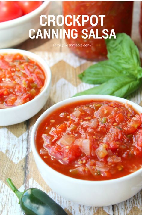 crockpot-canning-salsa-familyfreshmeals-com Crockpot Salsa For Canning, Salsa Canning Recipes, Slow Cooker Salsa, Tomatoes Recipes, Canning Salsa, Canning Ideas, Salsa Recipes, Fresh Meals, Summertime Recipes