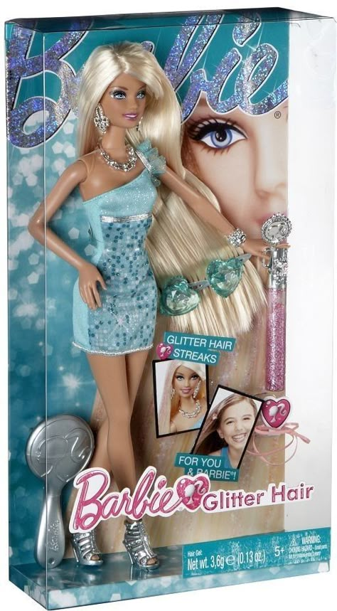 Barbie Fashionista Dolls 2022, Fashion Designer Barbie, Glitter Hair Barbie, Barbie 2010 Dolls, Barbies From The 90s, Barbie 2000 Dolls, 2000s Barbie Dolls, Old Barbie Dolls, Making Wigs