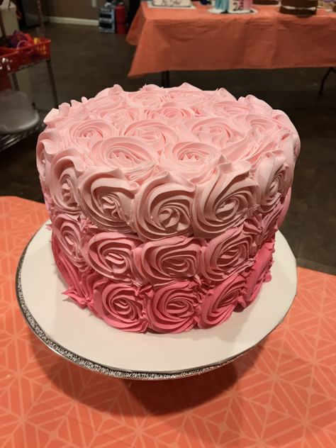 Birthday swirl Swirl Cake Design, Rosettes Cake, Ombre Rosette Cake, Coco Melon, Swirl Cake, Rosette Cake, Cute Birthday Ideas, Birthday Cakes For Women, Cakes For Women