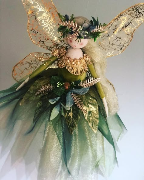 Christmas Fairies To Make, Clothes Peg Fairies, How To Make Fairies Dolls, Forest Fairy Doll, Handmade Fairy Doll, Flower Fairies Diy, Forest Fairy Christmas Tree, Fairy Tree Topper, Woodland Fairy Christmas Tree