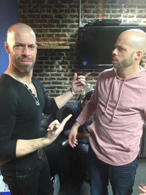 My favourite men! Ed Bassmaster and Chris Daughtry Chris Daughtry, Brother Christmas, Beautiful Creatures, I Love Him, Love Him, Talk Show, Tv, Funny, Music