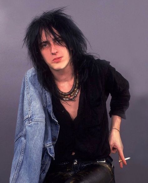 pictures of precious bby iz #fanfiction #Fanfiction #amreading #books #wattpad Izzy Stradlin, Duff Mckagan, Glam Metal, Axl Rose, I'm With The Band, Motley Crue, Mötley Crüe, August 21, Pearl Jam