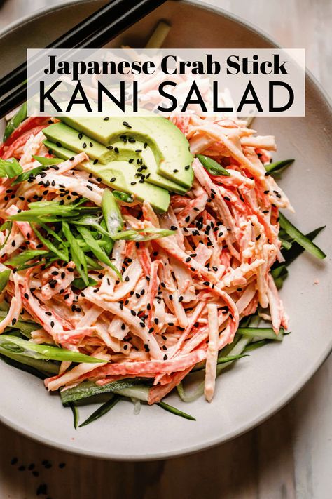 Light & refreshing Kani Salad (crab stick salad) is a Japanese-style appetizer made with cucumber, crab sticks & a tangy mayo-based dressing. // recipe easy // dressing recipe // kewpie mayonnaise Salad Japanese, Salad Calories, Easy Dressing Recipe, Kani Salad, Crab Sticks, Asian Inspired Salad, Salad Simple, Crab Salad Recipe, Salad Appetizer