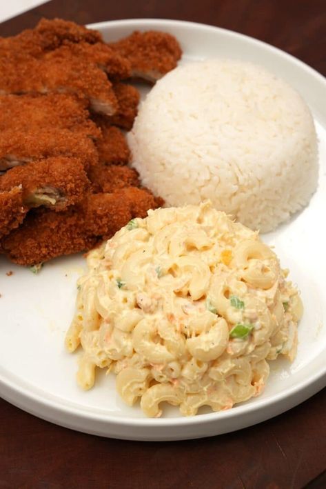 Filipino Macaroni Salad, Panko Fried Chicken, Hawaiian Macaroni Salad Recipe, Cj Eats, Hawaiian Macaroni Salad, Rice And Chicken, Chicken Katsu, Hawaiian Dishes, Mac Salad