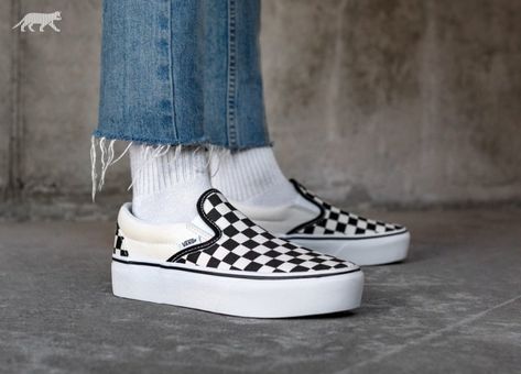 Vans Checkerboard Slip-On Sneakers Review Van Slip Ons Outfit, Vans Checkerboard Outfit Women, Platform Vans Slip On, Vans Slip Ons Outfit, Checkerboard Vans Outfit, Vans Platform Slip On, Vans Checkerboard Outfit, Vans Slip On Platform, Platforms Outfit