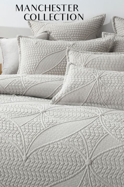 White quilt bedding