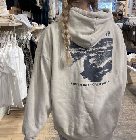 Backprint Hoodie, California Hoodie, Cute Sweatshirts, Selling Clothes, Cute Everyday Outfits, Fit Inspo, Dream Clothes, Outfits Casuales, Look Cool