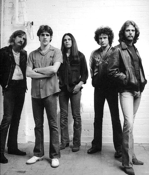 The Eagles - Glenn Frey The Eagles Band, History Of The Eagles, Eagles Music, America Band, Randy Meisner, Eagles Band, Rock And Roll History, Glenn Frey, Eagles Fans