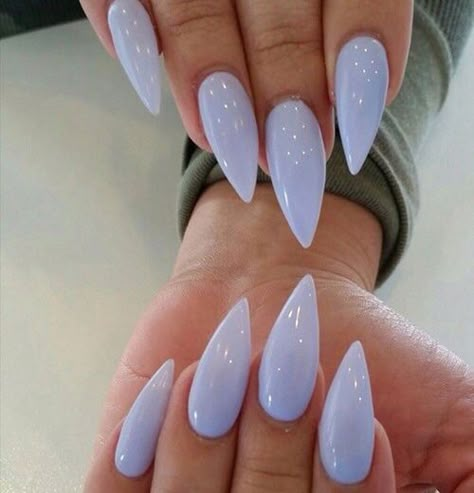 Blue Stiletto Nails, Coffin Design, 2019 Nails, Unghie Sfumate, Kutek Disney, Milky Nails, Pointy Nails, Stiletto Nail Art, Colorful Nail