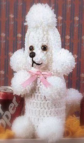 Crocheted bottle cover Crochet Poodle, Crochet Kitchen, Bottle Cover, Soda Pop, Loom Knitting, Crochet Accessories, Crochet Gifts, Vintage Crochet, Crochet Animals