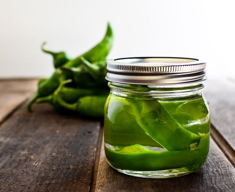 Hatch Green Chile Infused Tequila | A Pleasant Little Kitchen Recipe Hatch Peppers, Hatch Green Chili, Infused Tequila, Infused Liquors, Green Chili Recipes, Foodgawker Recipes, Hatch Chili, Hatch Green Chile, Liquor Gifts