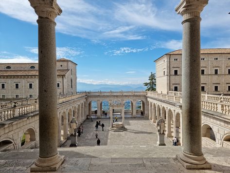 Abbey of Monte Cassino, Cassino. Discover places of worship in Italy and useful information for visiting them. Places Of Worship, Exhibition Room, Walled City, Useful Information, Iron Age, Place Of Worship, Illuminated Manuscript, Italy Travel, Worship