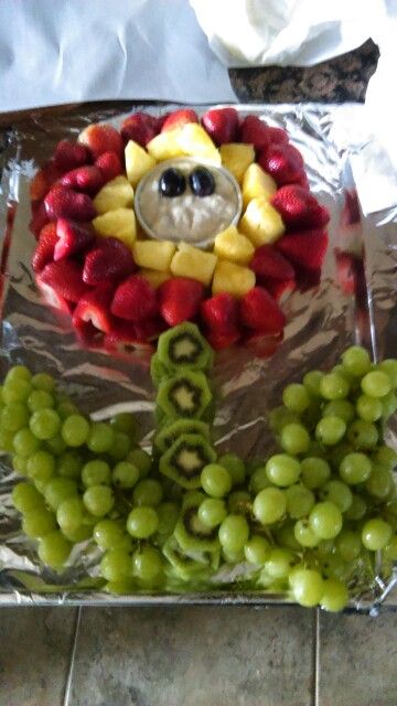 Mario Fruit Tray, Video Game Party Food, Video Game Birthday Party, Game Birthday Party, Super Mario Bros Birthday Party, Video Game Birthday, Video Games Birthday Party, Mario Bros Birthday, Video Game Character