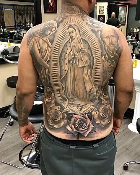 Amazing back Virgin Mary Guadalupe’s by Brian Gonzales @inkslingers ! @inkedmag @worldofartists @gq @ink | Instagram Virgencita Back Tattoo, Virgin Mary Back Tattoo, Virgin Mary Tattoo Design, Virgen Mary Tattoo, Virgen De Guadalupe Tattoo Ideas, Guadalupe Tattoo, Mary Guadalupe, Painless Tattoo, Virgin Mary Tattoo