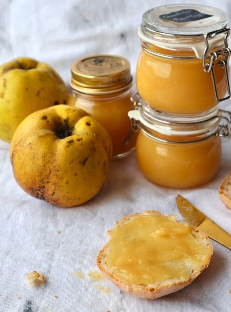 How to Make Simple Quince Jam Quince Jam Preserves, Quince Jam Recipe How To Make, Quince Jam, Quince Marmalade Recipe, Quince Jam Recipe, Butter Sauce For Pasta, Quince Recipes, Garlic Butter Pasta, Marmalade Recipe