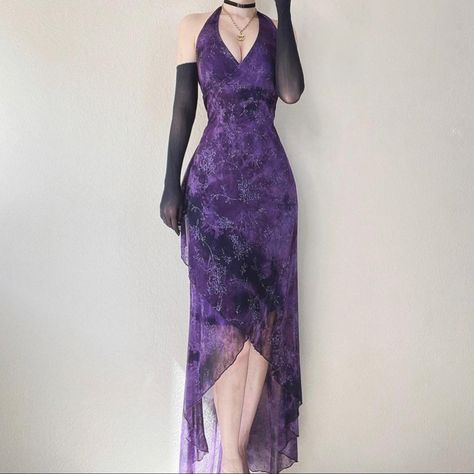 Prom Dresses Alt, Purple Dress Aesthetic, Dress Aesthetic Vintage, Purple Floor, Prom Dress Inspo, Dress Wedding Guest, Purple Outfits, Prom Dress Inspiration, Prom Dresses Vintage