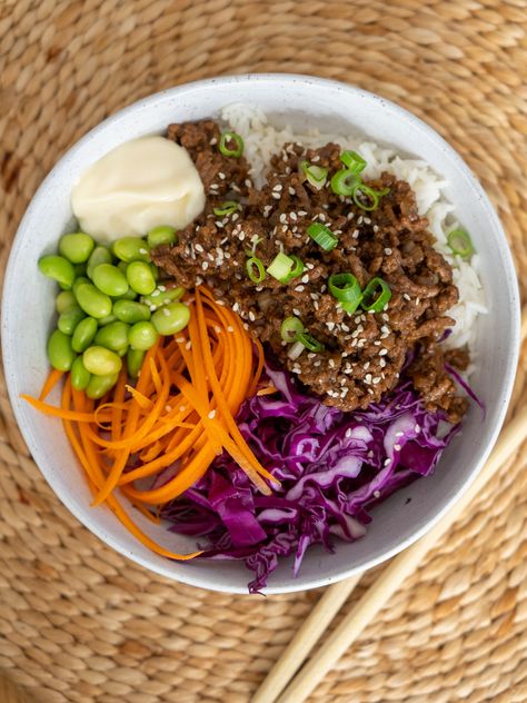 Speedy Beef Teriyaki - Simple Home Edit Beef Teriyaki Bowl, Beef Teriyaki Recipe, Easy Family Dinner Ideas, Beef Teriyaki, Sushi Shop, Sweet Chilli Chicken, Teriyaki Bowl, Teriyaki Recipe, Easy Family Dinner