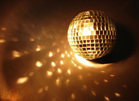 Shiny disco balls. Makes me happy! Art Generator, Disco Ball, Google Images