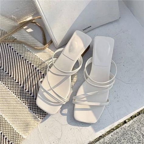 12 Inch Heels, Yoga Shoes, Heels Aesthetic, Basic Shoes, Dr Shoes, Wedding Shoes Heels, High Heels Boots, Heel Slippers, Aesthetic Shoes