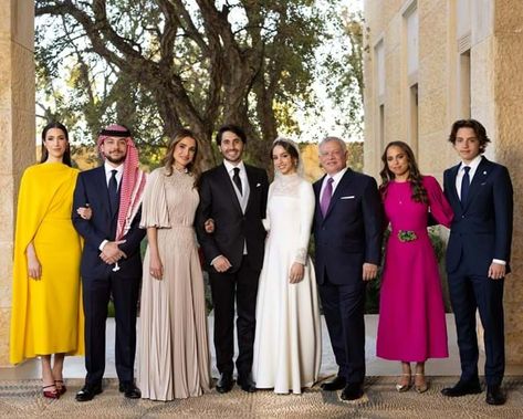 Princess Iman Of Jordan Wedding, Princess Iman Of Jordan, Dior Wedding Gown, Princess Iman, Royal Military Academy Sandhurst, Long Lace Veil, Jordan Royal Family, Greek Royal Family, Princesa Real