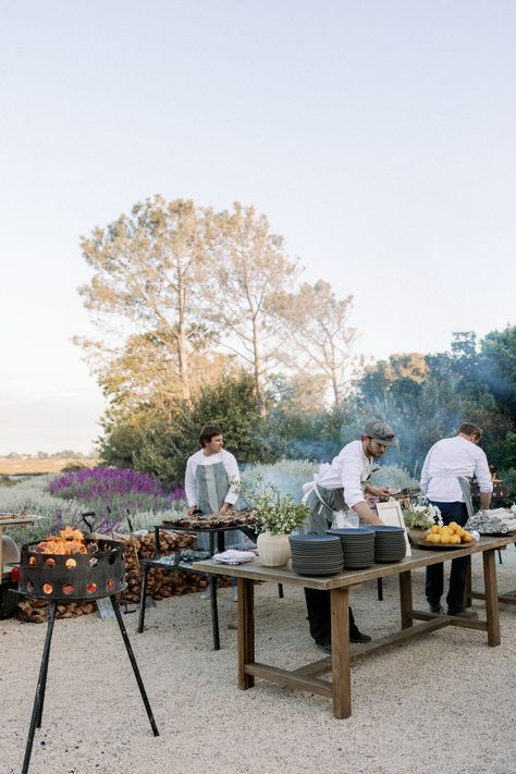 Real Wedding | Lorena + Spencer Farmhouse Outside, Plated Dinner, Little Farmhouse, Wedding Intimate, Outdoor Dinner, Montana Wedding, Bridal Parties, Garden Party Wedding, Outside Wedding