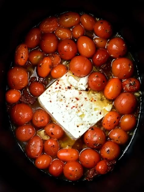 Try the viral TikTok Baked Feta Pasta in your Slow Cooker! This incredibly easy recipe uses just a handful of ingredients, is simply bursting with flavor and your crockpot does ALL the work. A fabulous weeknight pasta dish that’s easy to customise – prepare to be obsessed! #bakedfetapasta Cherry Tomato Crockpot Recipes, Slow Cooker Recipes Meatless, Feta Pasta Crockpot, Tomato Crockpot Recipes, Tomato Feta Pasta Crockpot, Crockpot Feta Chicken, Veggie Pasta Crockpot Recipes, Baked Feta Pasta Crockpot, Crock Pot Feta Pasta