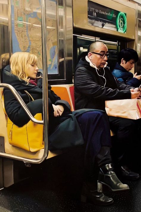 Hyperrealistic Drawing, Subway Series, Paris Metro, Train Art, Nyc Subway, Oil Portrait, Drawing Reference Poses, Famous Artists, Drawing People