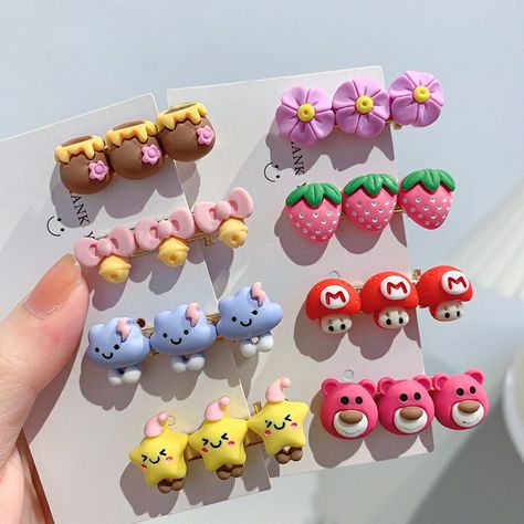 Clay Hair Clips Diy, Cute Clay Hair Clips, Clay Clips Hair, Cute Stuff To Buy, Side Hair Accessories, Clay Hair Accessories, Kawaii Hair Clips, Clay Crafts For Kids, Side Hair