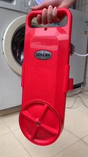 Compact Washing Machine, Dollar Tree Diy Organization, Must Have Car Accessories, Portable Washing Machine, Mini Washing Machine, New Technology Gadgets, Gadgets Kitchen Cooking, Unique Gadgets, Cool New Gadgets