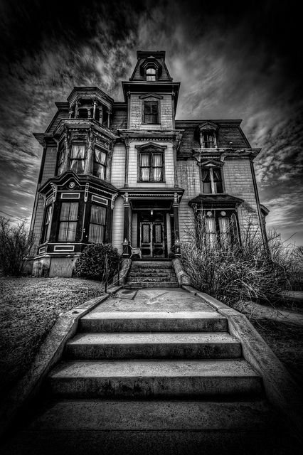 When you think of haunted places in New England, one place that comes to mind is… Haunted Victorian Mansion, Haunted House Pictures, Spooky Watercolor, Haunted House Drawing, Uicideboy Wallpaper, Kind Tattoo, Mahogany Door, Gothic 1, Creepy Places