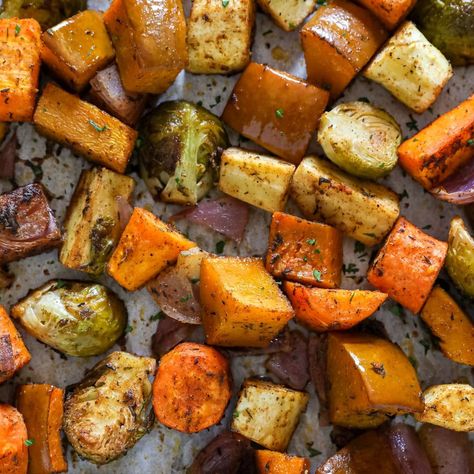 Oven Roasted Root Vegetable Recipes, Oven Roasted Root Vegetables, Root Vegetable Recipes, Roasted Fall Vegetables, Buttercup Squash, Fall Veggies, Roasted Vegetables Oven, Roasted Root Vegetables, Fall Vegetables