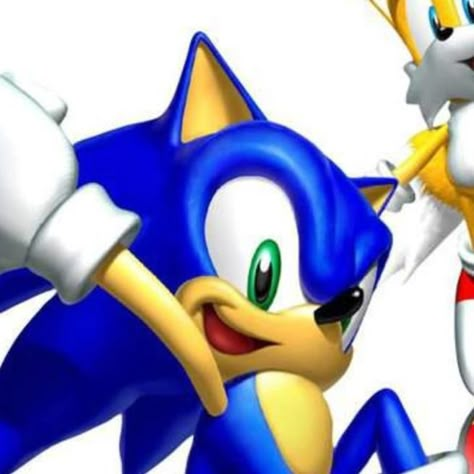 sonic the hedgehog, tails the fox, + knuckles the echidna matching pfps/icons , 3 person matching Sonic Matching Pfps, 3 Person Matching Pfp, Sonic The Hedgehog Tails, Pfps Icons, Knuckles The Echidna, Funny Hedgehog, Sonic The Movie, Kirby Games, Sonic & Knuckles