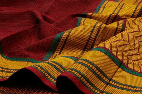 Kanchi cotton padma paaduka saree Maroon Colour, Classic Wear, Maroon Blouse, Blouse Designs Indian, Indian Blouse, Wedding Saree Indian, South Indian Wedding, Cotton Sarees, Maroon Color