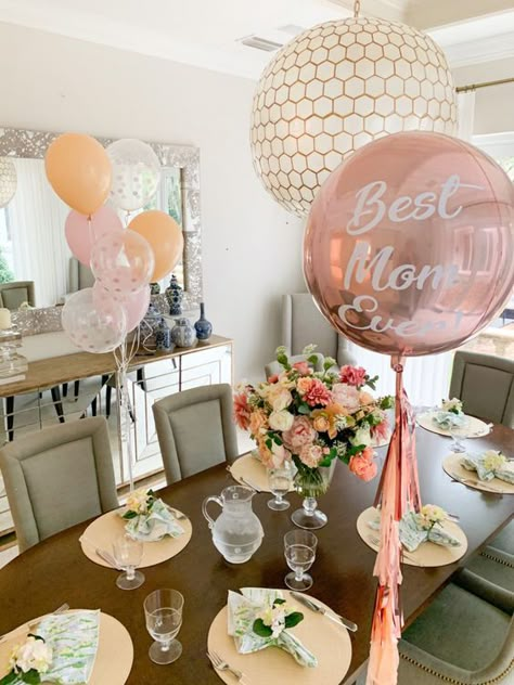 Mothers Day Decoration Ideas, Mother's Day Decorations, Mothers Day Balloons, Fashionable Hostess, Birthday Decorations At Home, Brunch Decor, Mother's Day Bouquet, Mother's Day Activities, Moms Day