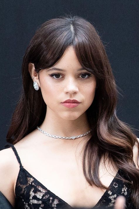 Jenna Ortega Face, Jenna Ortega Valentino, Valentino Spring Summer 2023, Natalie Ortega, Chrissy Costanza, Arm Jewelry, Wedding Guest Hairstyles, Haircuts For Medium Hair, Spring Summer 2023