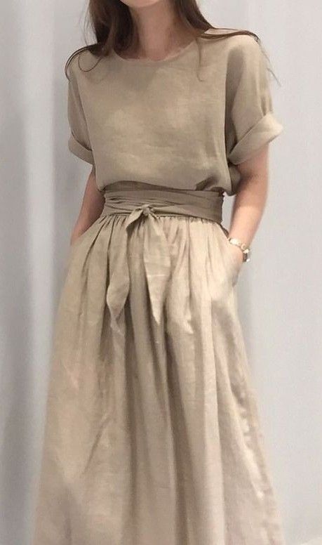 Beautiful Dress #womensfashion Minimal Stil, Linen Fashion, Mode Boho, Minimalist Dresses, Trendy Fashion Outfits, Neutral Fashion, Black Prom Dresses, 가을 패션, Summer Trends