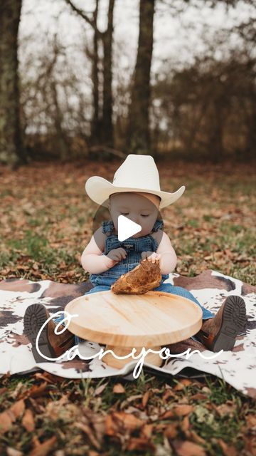 Kayla | Murfreesboro & Middle TN Photographer on Instagram: "When your client says I’m brining a steak instead of a cake 👌🏻  Seriously-how freaking CUTE was this idea?! I’m thankful I got to be a part of this different, but adorable 1st birthday steak smash session! Canyon is turning one soon-happy early birthday buddy! It’s been fun watching you grow the last 365 days!  If you have a little turning one soon-reach out!  I’d love to be part of their milestone.  #firstbirthday #firstbirthdaysession #firstbirthdaycake #firstbirthdayphotoshoot #murfreesborotn #murfreesborotnphotographer #murfreesborotnphotography #middletn #middletnphotographer #middletnphotography #middletennessee #middletennesseephotographer #nashvillephotographer #murfreesborosmallbusiness #nashvilletn #nashvilletnphotogr Steak Smash Photoshoot, Steak Smash First Birthday, Steak Smash, Cowboy Photoshoot, Happy Early Birthday, Boys 1st Birthday Party Ideas, Turning One, First Birthday Photos, Got To Be