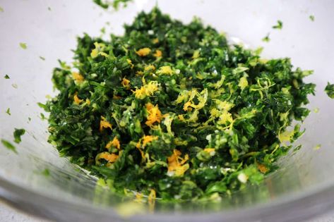 Gremolata Recipe, Marinade Sauce, Hot Sauces, Herb Recipes, Summer Meals, Savoury Recipes, Food Favorites, Dinner Meals, Mediterranean Cuisine