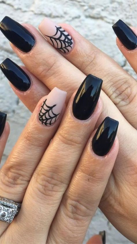 Fun Halloween Nails, Halloween Nail Art Easy, Black Halloween Nails, Halloween Nails Easy, Halloween Acrylic Nails, Cute Halloween Nails, Nagel Tips, New Nail Art, Diy Nail Art