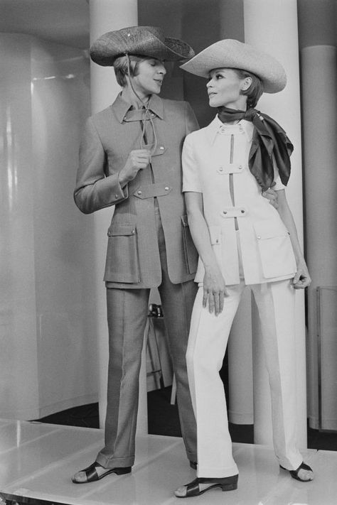 1960s Fashion Trends - Iconic '60s Fashion Trends That We Still Love Today 60s Suit, Iconic Fashion Moments, Outfits 60s, 60s Fashion Trends, Fashion Trending Moodboard, Lena Horne, Jean Shrimpton, Gender Fluid Fashion, History Queen