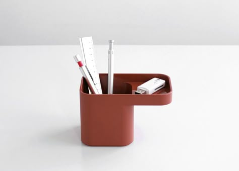 industrial facility: formwork desk accessories for herman miller