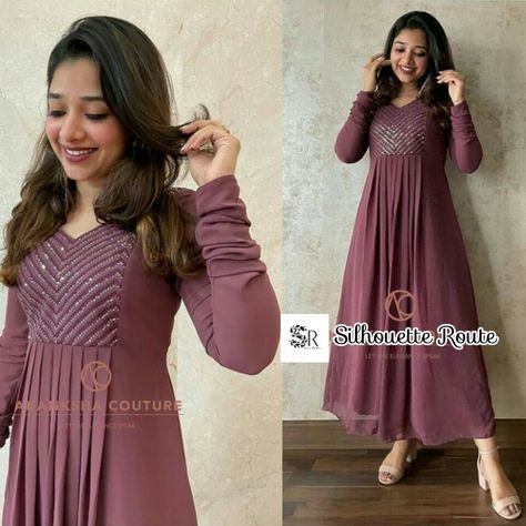 Grape tunic Chudi Hands Kurti, Georgette Salwar Designs, Churidar Designs For Stitching, Latest Chudidhar Designs, Aline Kurti Design Pattern, Kurthi Hand Designs Latest, Woman Kurtis Design Latest, Handwork Kurti Designs Latest, Georgette Kurtis Designer Plain