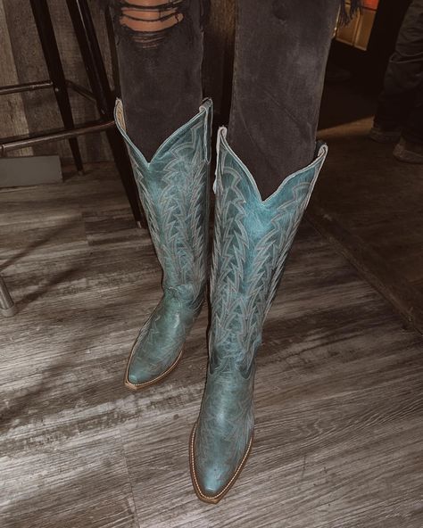 Turquoise Cowgirl Boots, Turquoise Cowgirl, Turquoise Boots, Dallas Cowboys Baby, Cowgirl Boots Outfit, Western Shoes, Country Boots, Leather Western Boots, Baby Cowboy