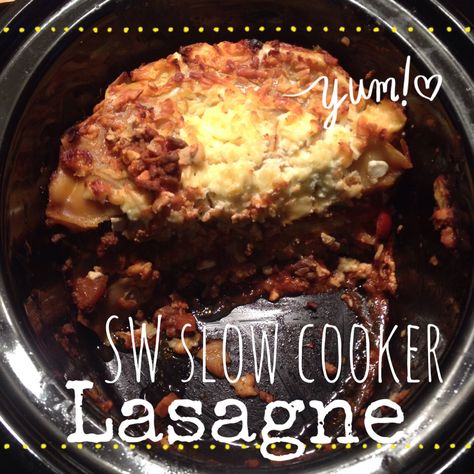 Slimming World Slow cooker lasagne – The Swish Family Robertson Slow Cooker Lasagne, Slow Cooker Lasagna, Lasagne Recipes, Spring Onions, Lean Beef, Healthy Crockpot Recipes, World Recipes, Ground Beef Recipes, Spicy Recipes