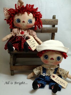 *RAGGEDY ANN & ANDY ~ Todo es brillante: Lilly y Logan Patchwork Doll, Primitive Doll Patterns, All Is Bright, Raggedy Doll, Cloth Dolls Handmade, Raggedy Ann Doll, Rag Doll Pattern, Folk Art Dolls, Ann Doll